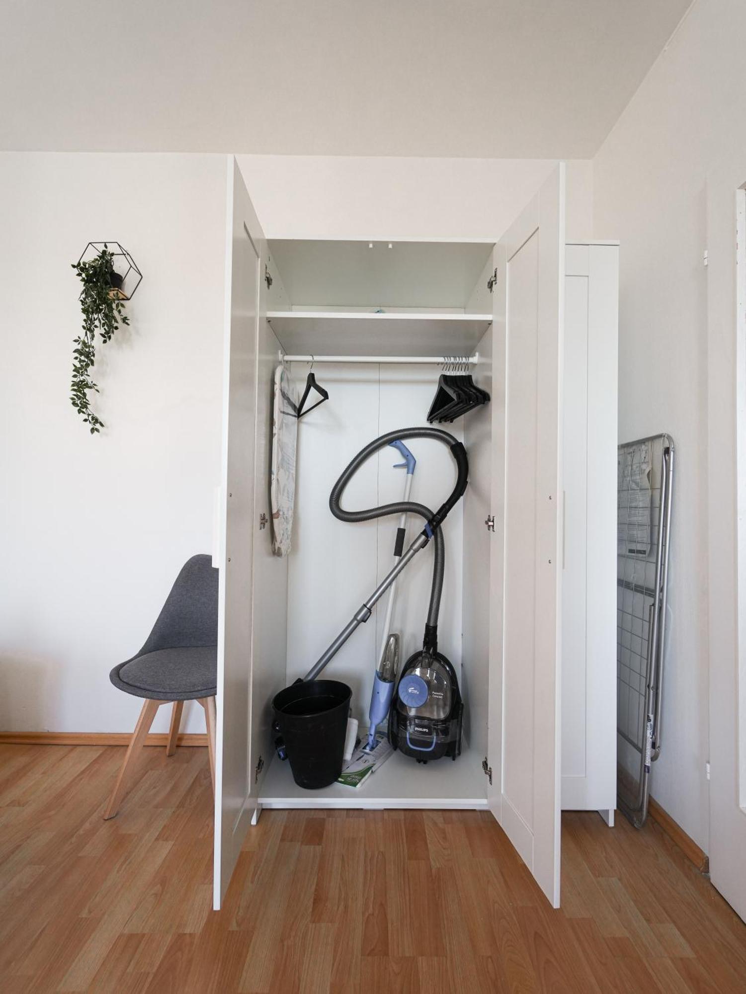 Spacious Apartments With View & Free Parking Wiener Neustadt Luaran gambar