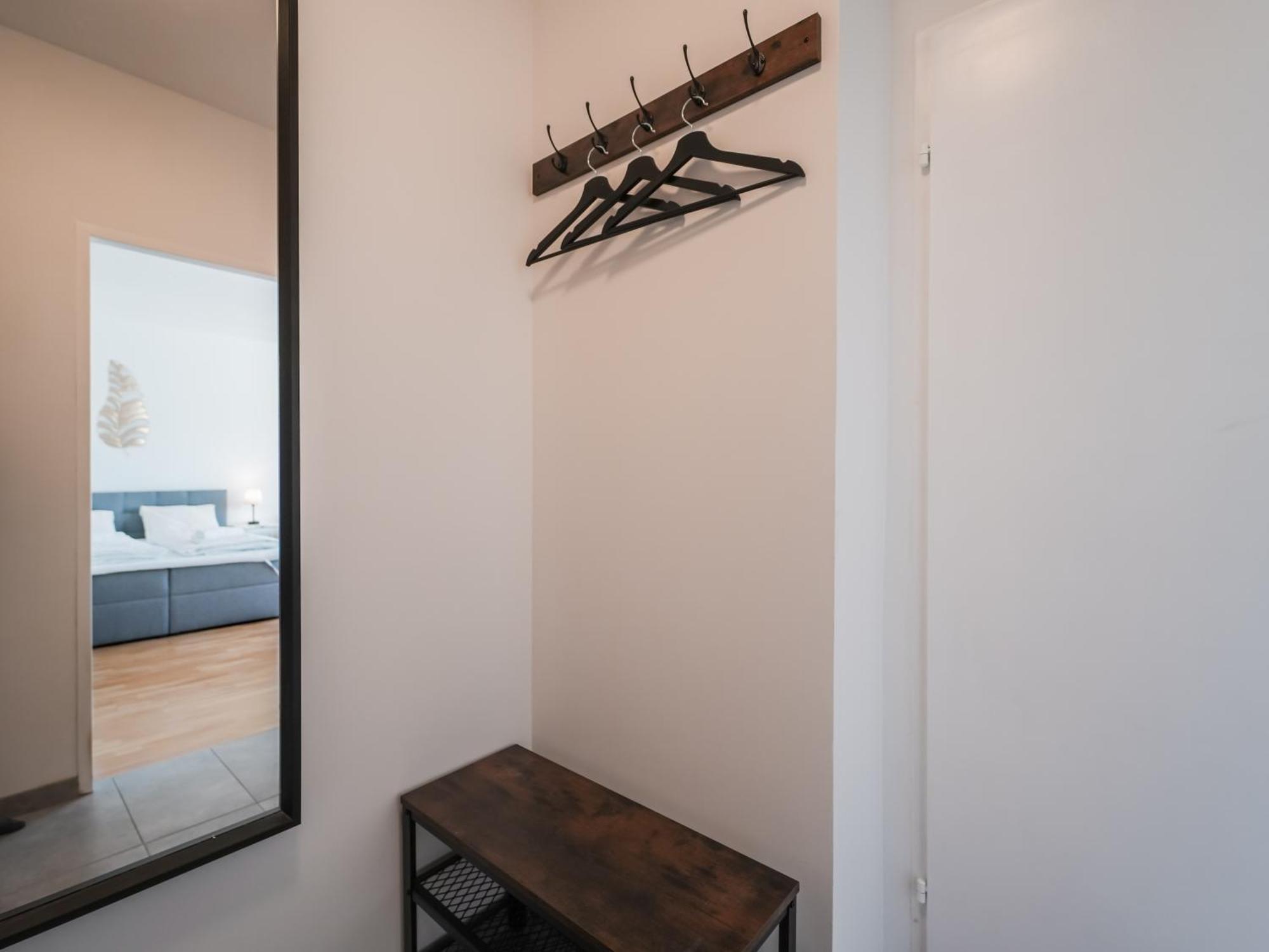 Spacious Apartments With View & Free Parking Wiener Neustadt Luaran gambar