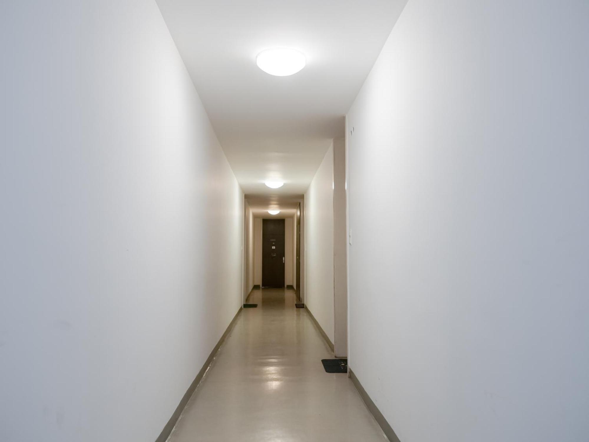 Spacious Apartments With View & Free Parking Wiener Neustadt Luaran gambar