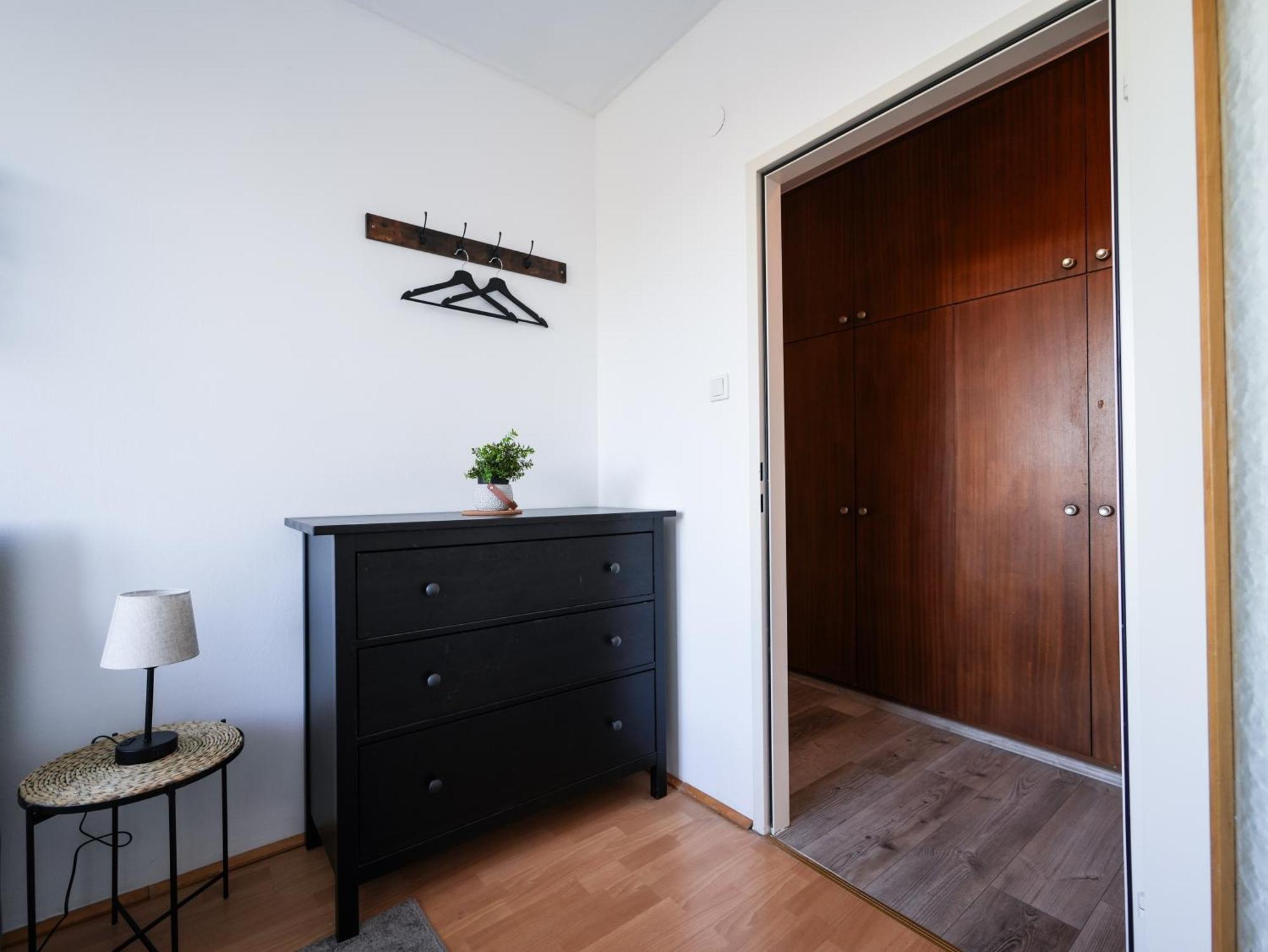 Spacious Apartments With View & Free Parking Wiener Neustadt Luaran gambar