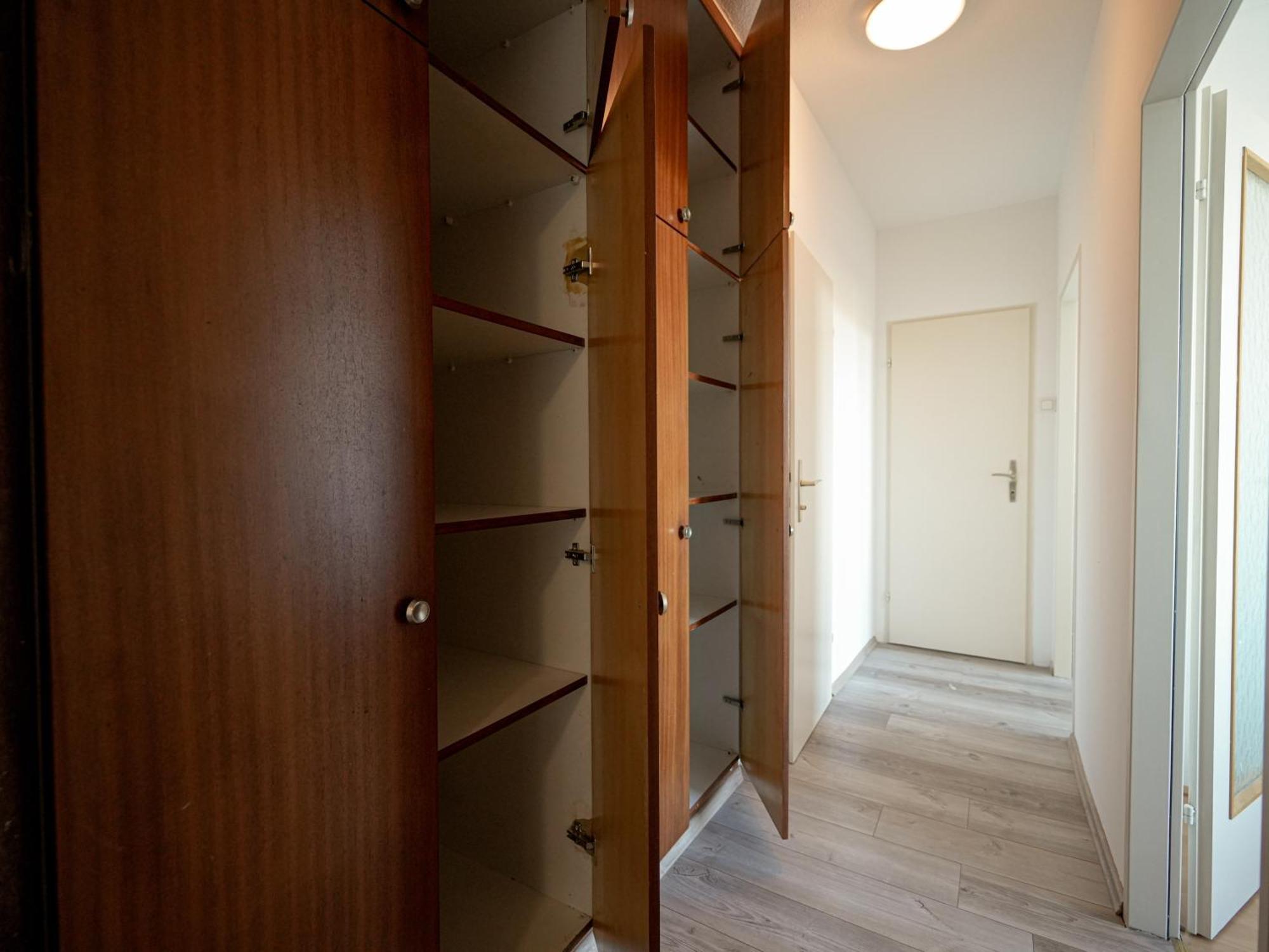 Spacious Apartments With View & Free Parking Wiener Neustadt Luaran gambar